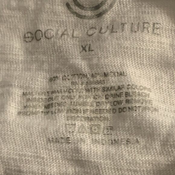 Social Culture Graphic T-Shirt Women's Crop Yellowstone National Park Wyoming XL - Picture 8 of 10